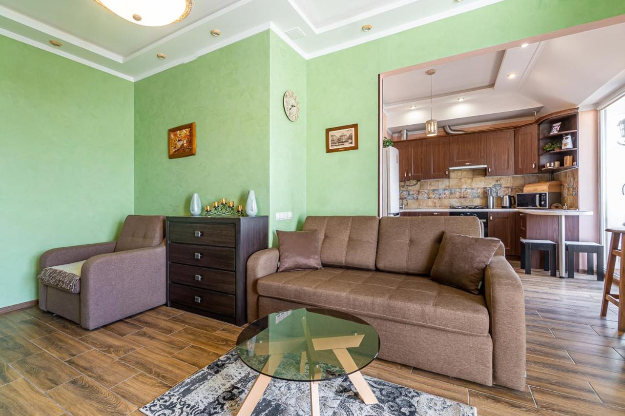 Apartments “U Prawnika” Львів Екстер'єр фото