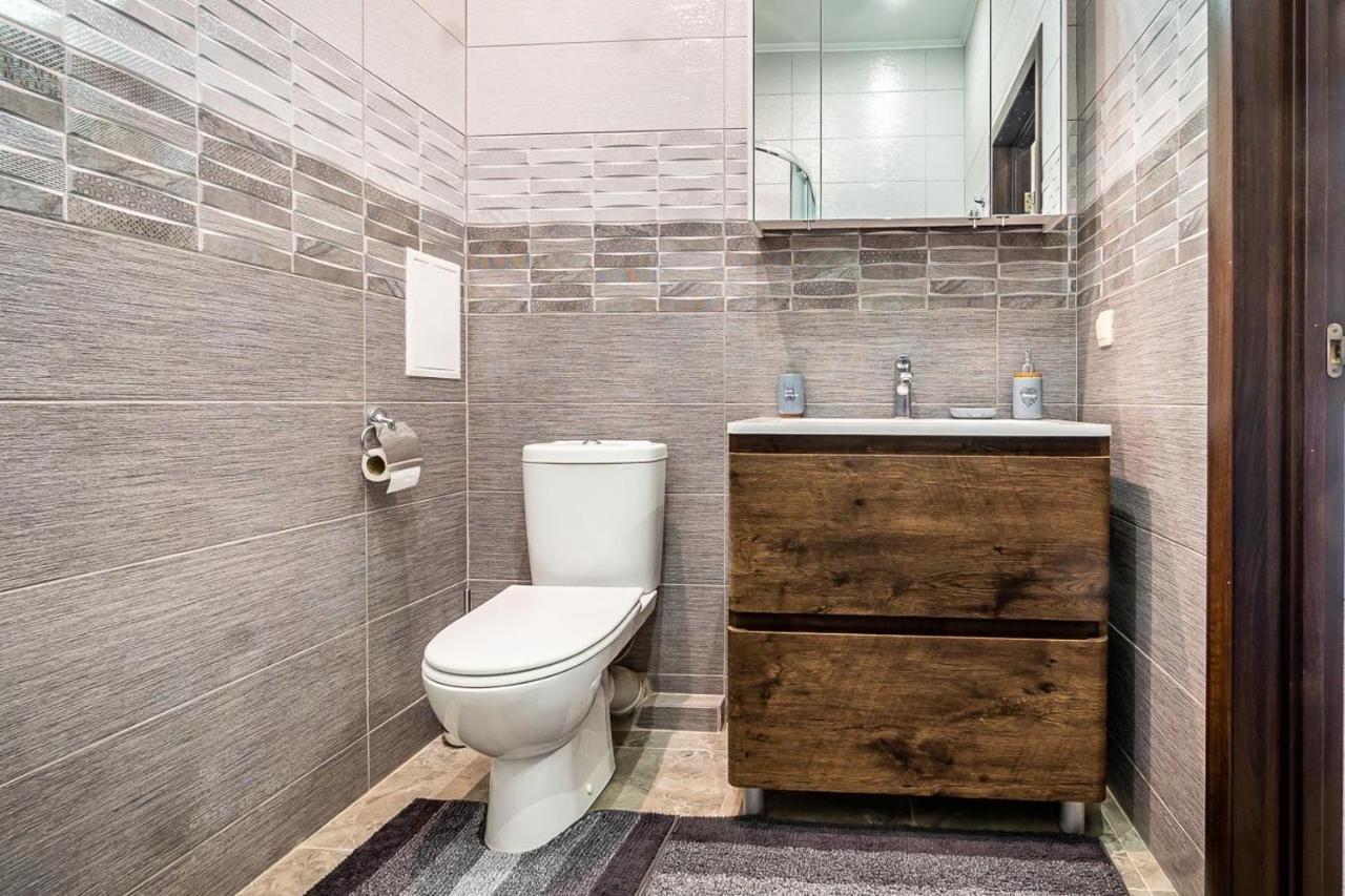 Apartments “U Prawnika” Львів Екстер'єр фото