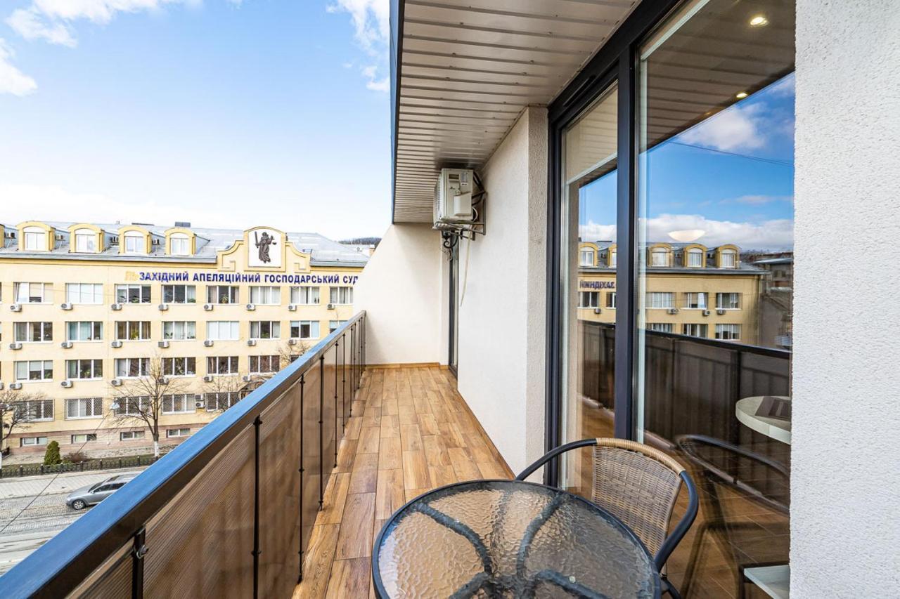 Apartments “U Prawnika” Львів Екстер'єр фото